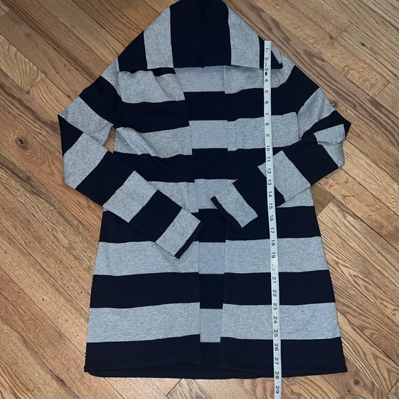 Vintage Mandees Navy and Gray Striped Hooded Cardigan Size M - Picture 5 of 6